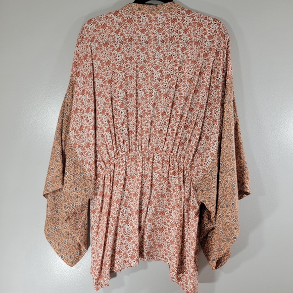 SIM & SAM pink shabby chic woven floral open front flowy kimono topper - Picture 8 of 11